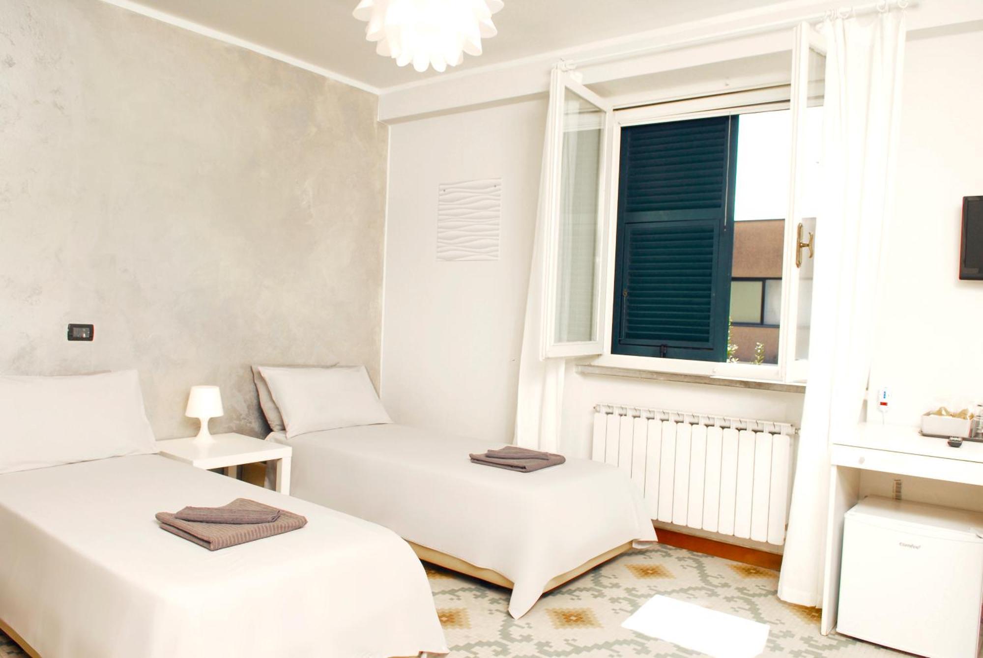 Vara Motel Self Check In Ceparana Εξωτερικό φωτογραφία